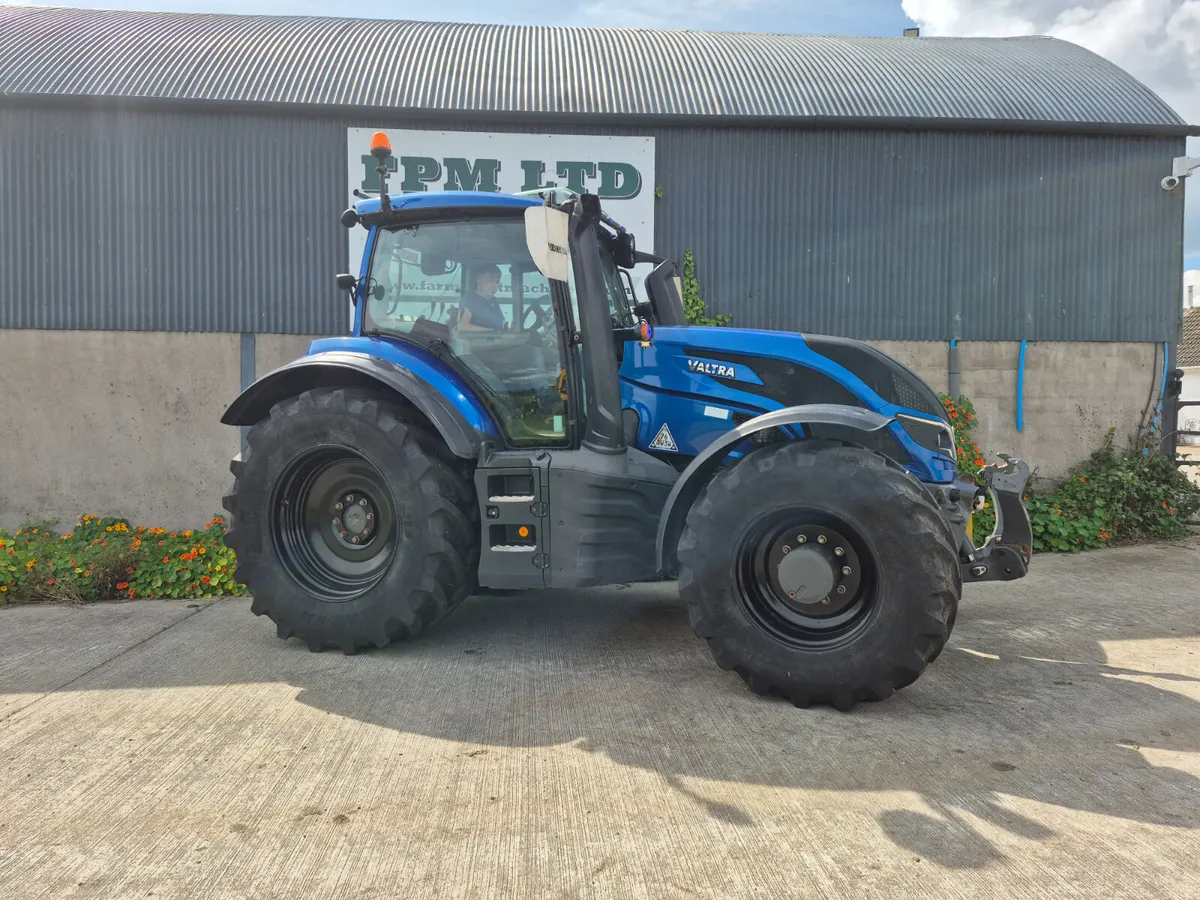 Valtra T174  "UNLIMITED " - Image 1