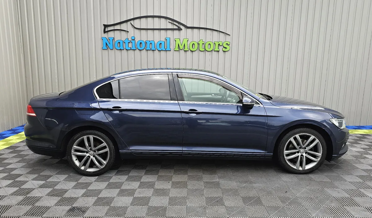 2015 Volkswagen Passat Comfortline 1.6D TDI 120HP - Image 2