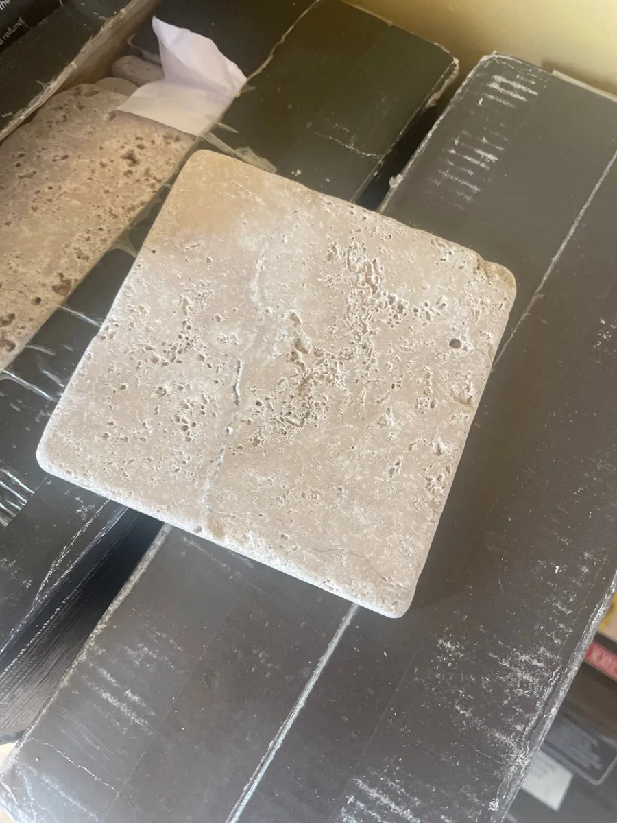 Wall floor tiles - Image 1