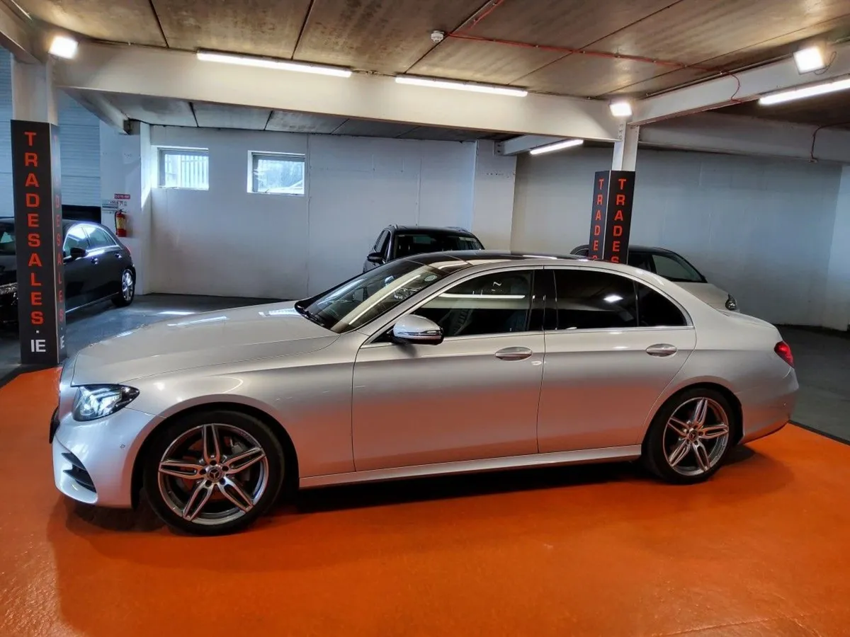 Mercedes-Benz E-Class E 220 D AMG Line A/T - Image 3