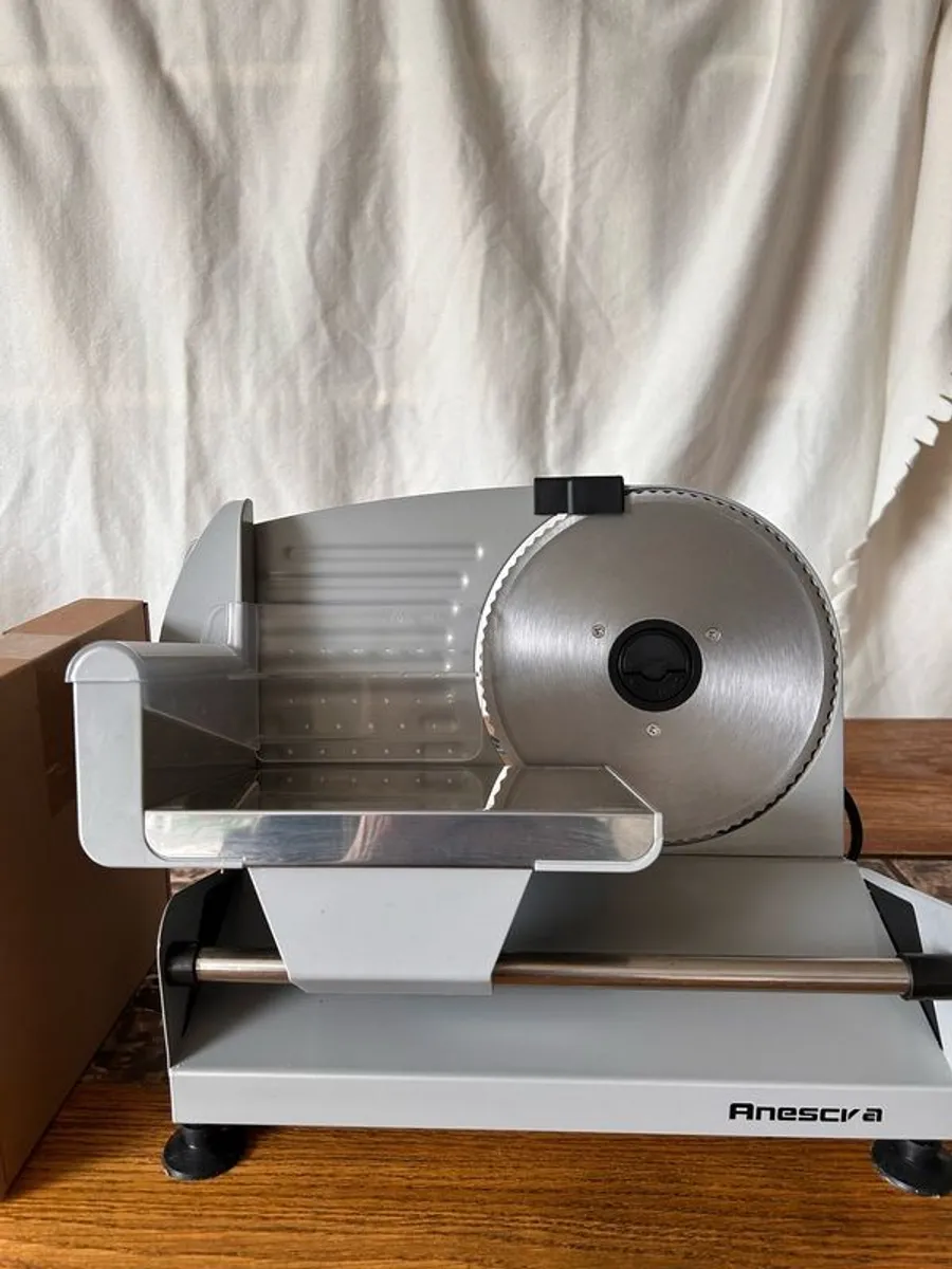 Anescra Meat/Deli Slicer - Image 1