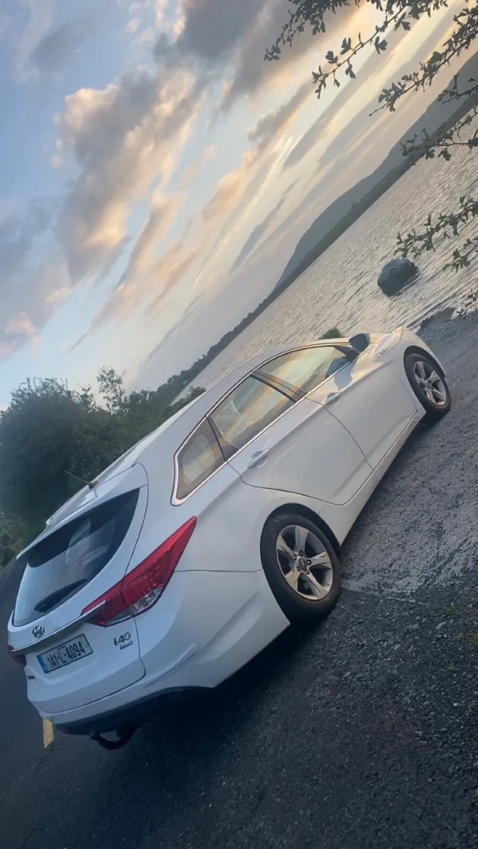 Hyundai i40 2014 - Image 2