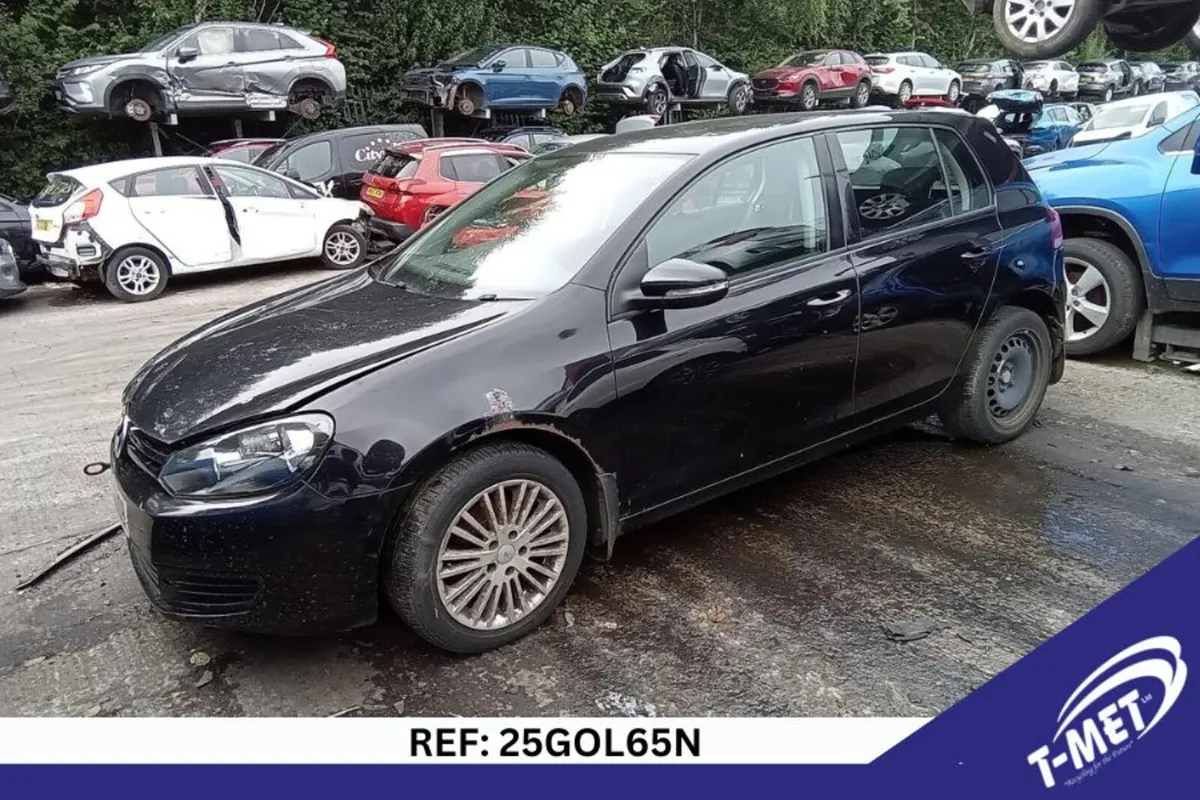 2010 VOLKSWAGEN GOLF BREAKING FOR PARTS - Image 3