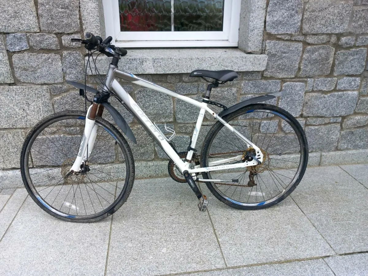 Carrera adult crossfire.3 bicycle - Image 2