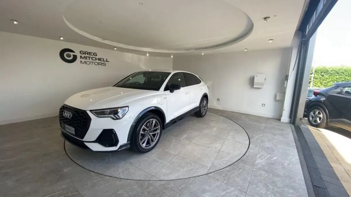 Audi Q3 45 Tfsi e Vorsprung 5dr S Tronic - Image 3