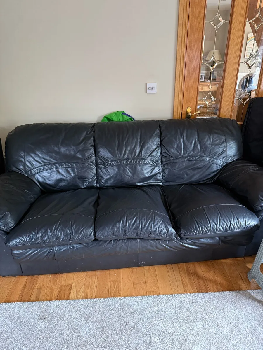 Black Leather Sofa and Armchairs - Image 1