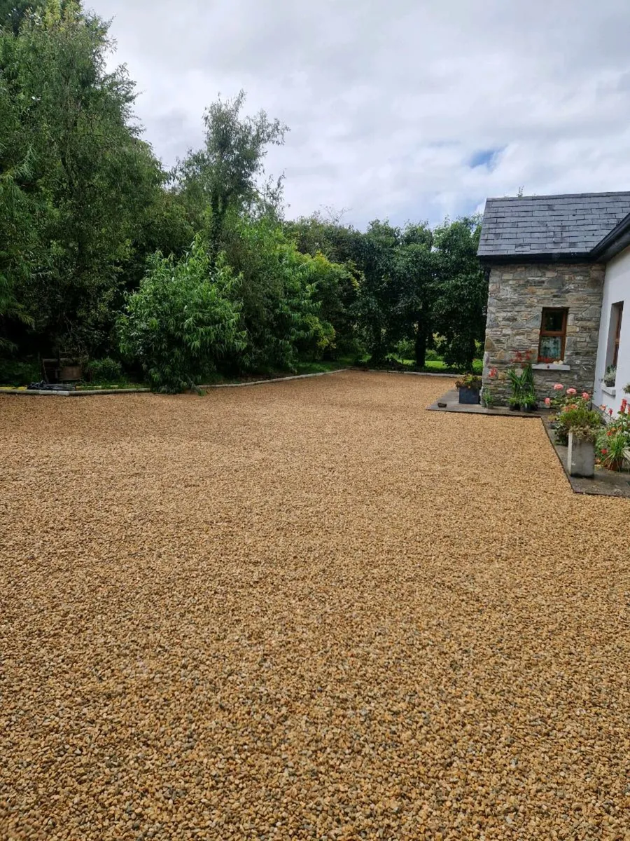 Contractor available - Image 2