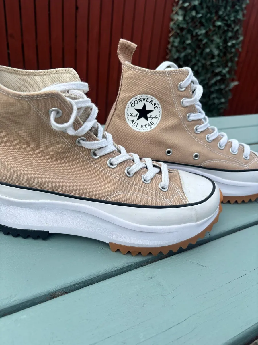 Trainers - Image 1