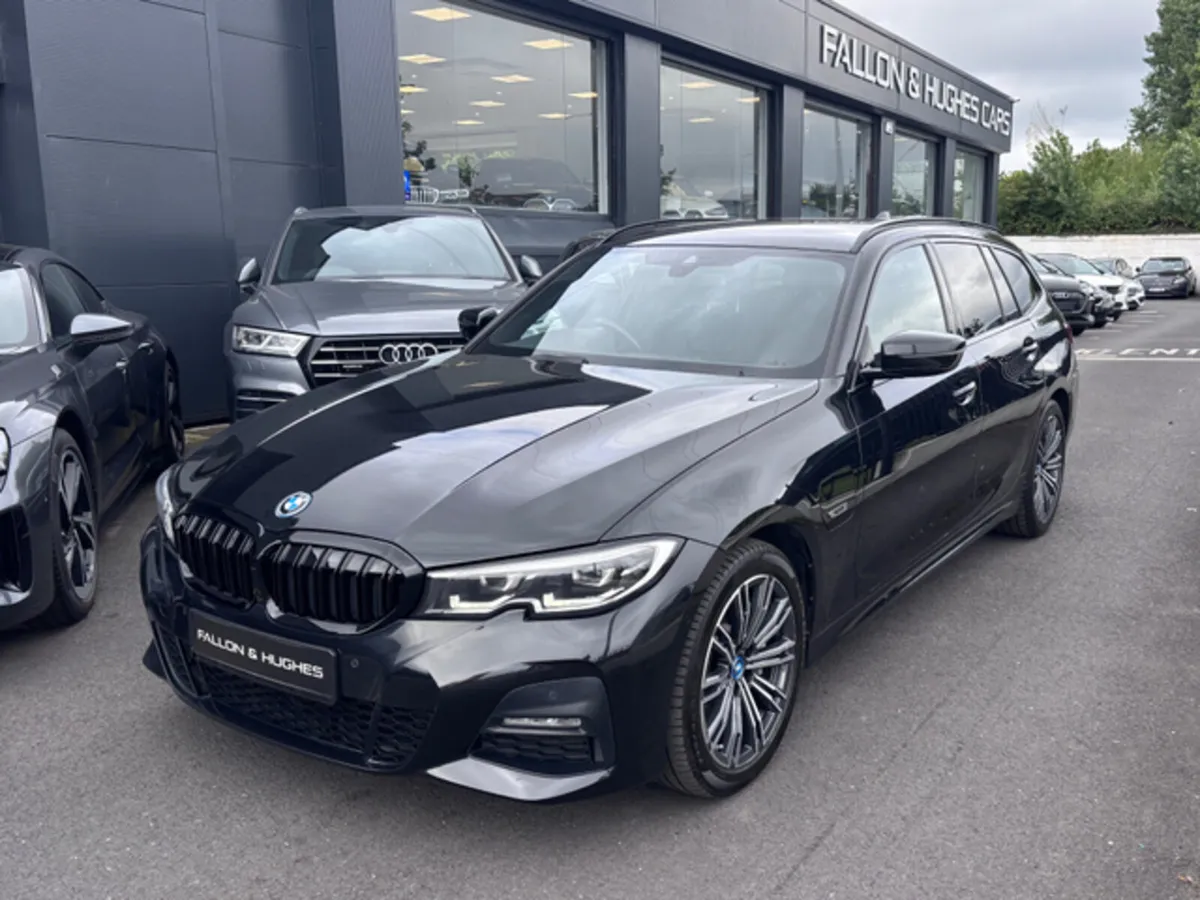 BMW 3 SERIES 330E M SPORT AUTO HYBRID ESTATE - Image 1