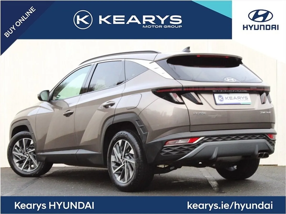 Hyundai Tucson 2WD Executive Plus - Image 2