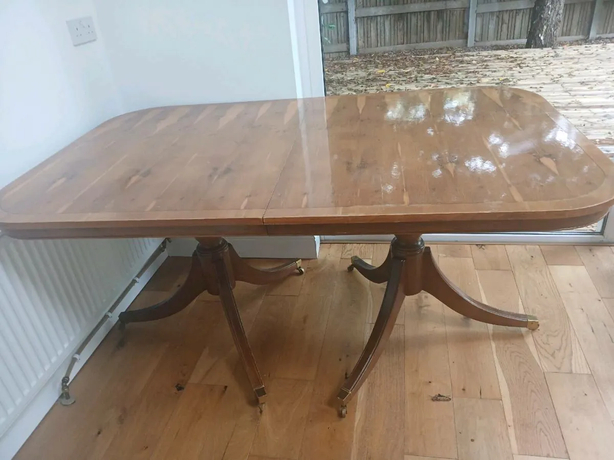 Dining room table - Image 3