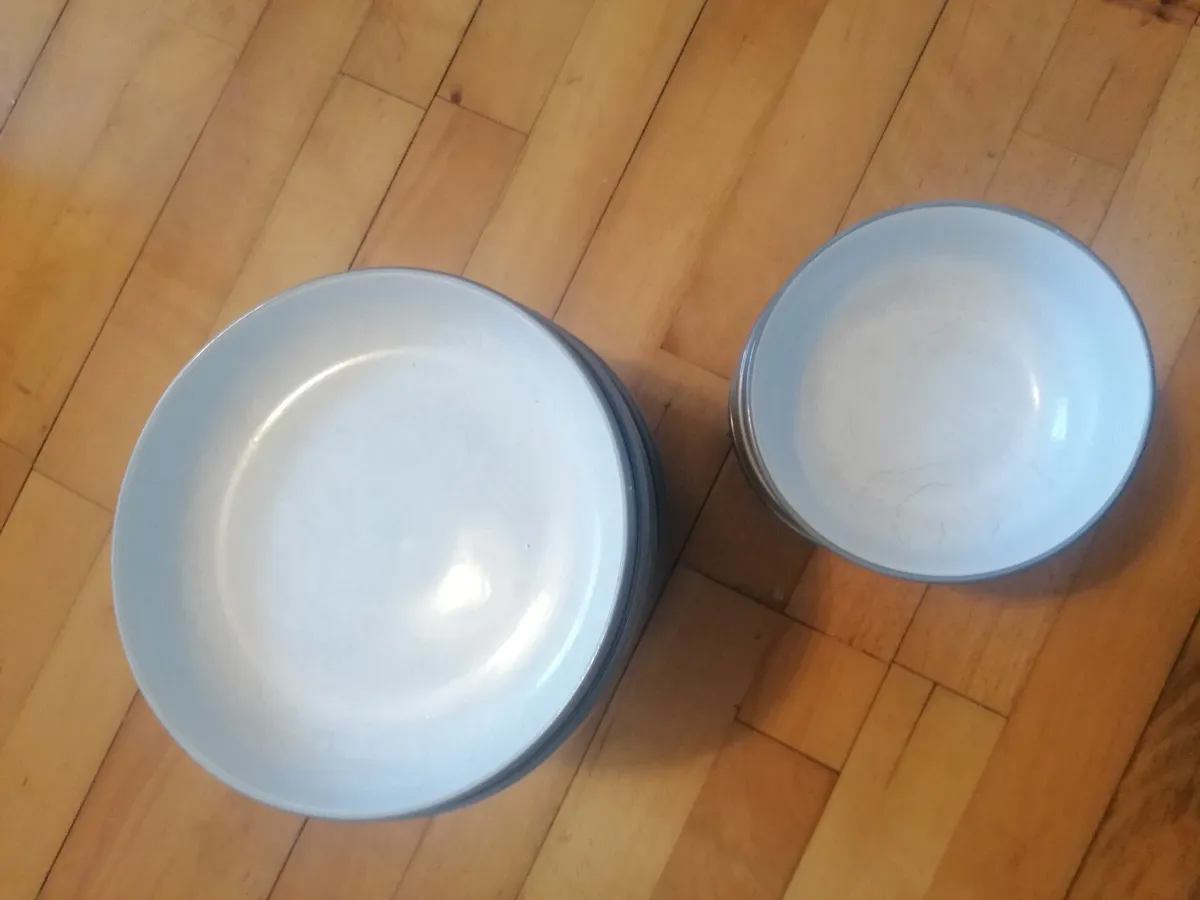 Porcelain tableware set - Image 2