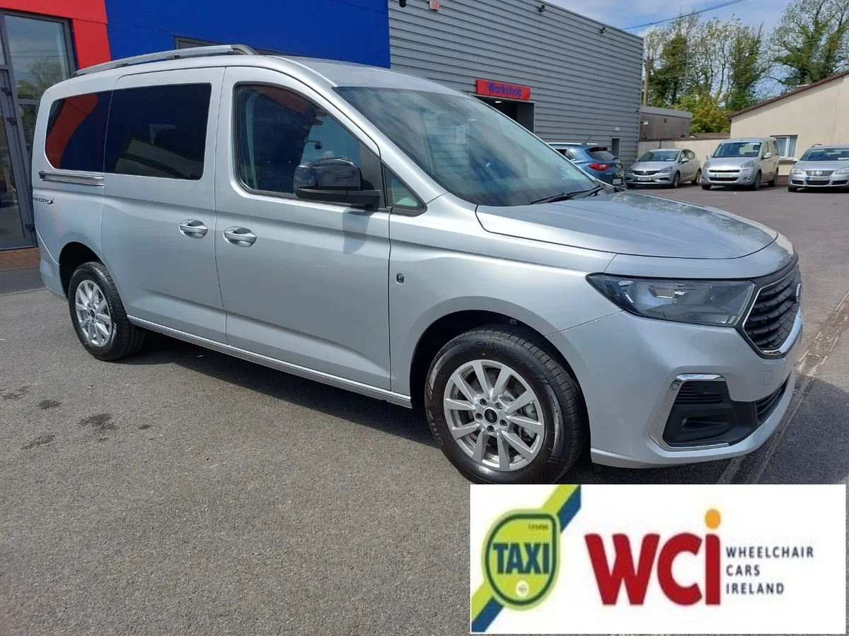 Wheelchair Taxi 252 Ford Tourneo Connect - Image 2