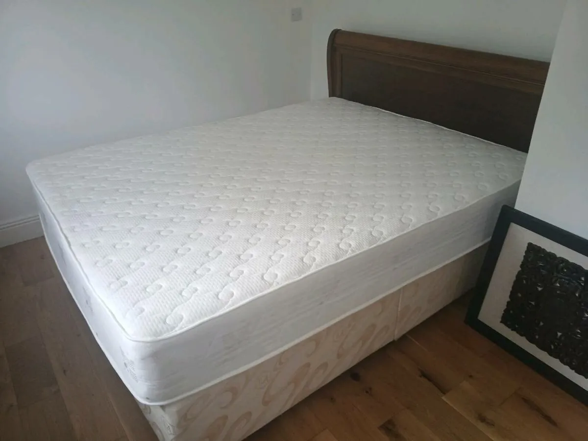 Sleigh bed - Image 3