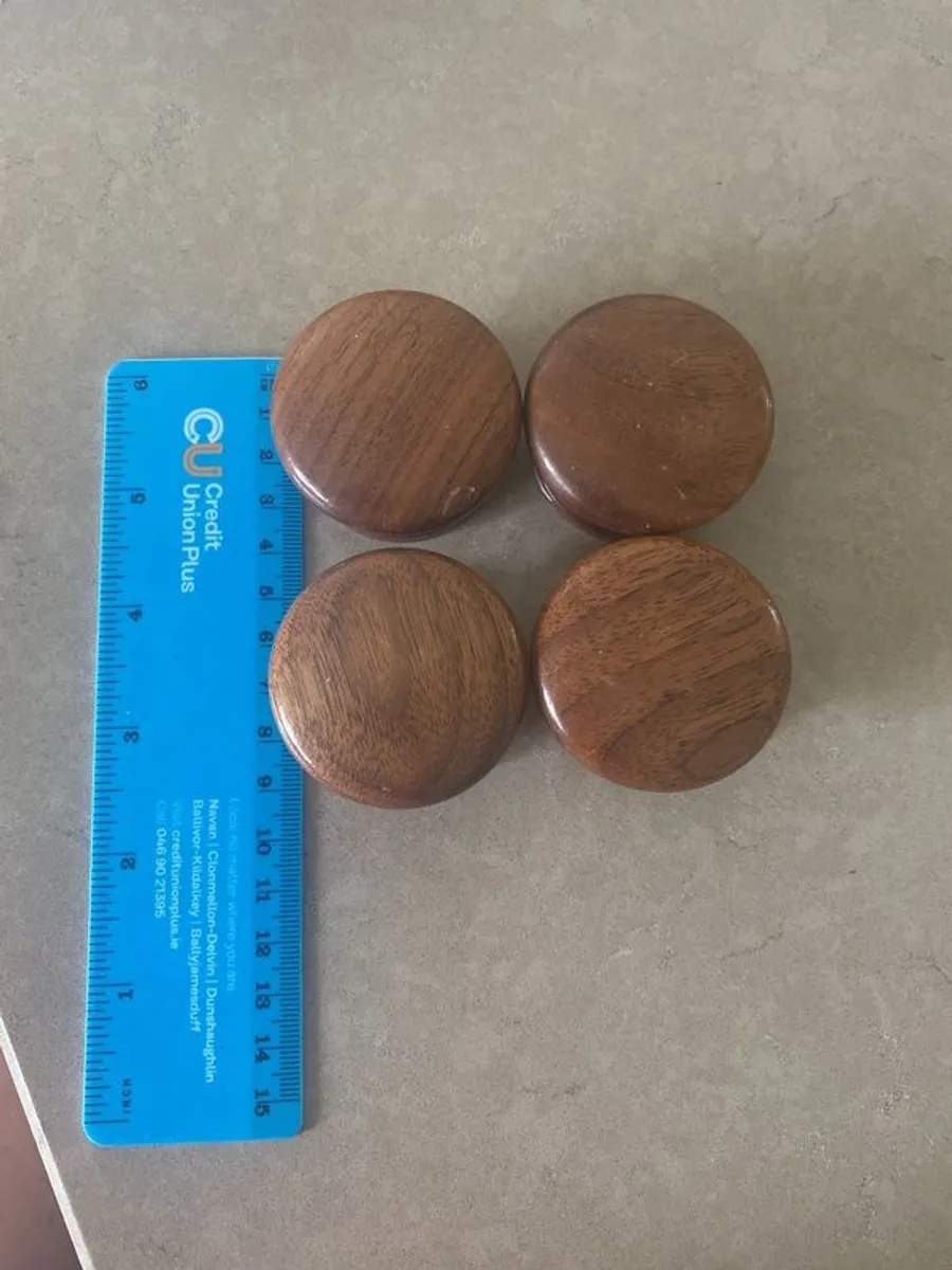 Kitchen press door handles - Image 1