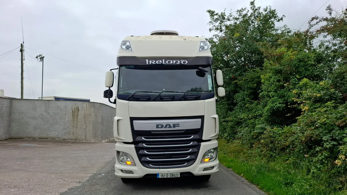 2015 Daf XF 460 Super Space Cab ,4x2 , Auto Box - Image 2