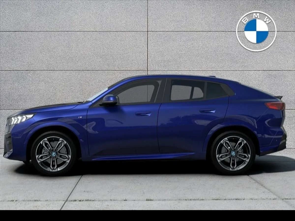 BMW iX2 Edrive20 M Sport - Image 2