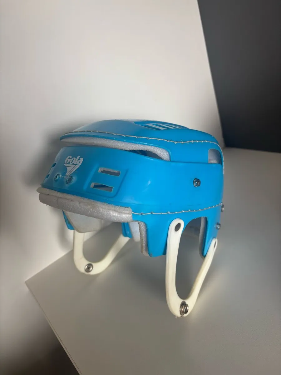 Gola Helmet - Image 1