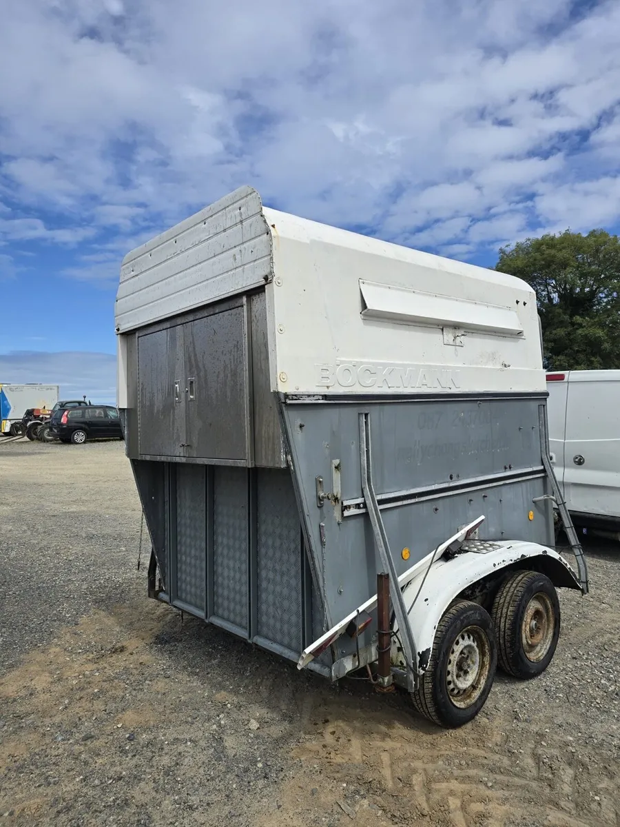 Catering trailer - Image 4