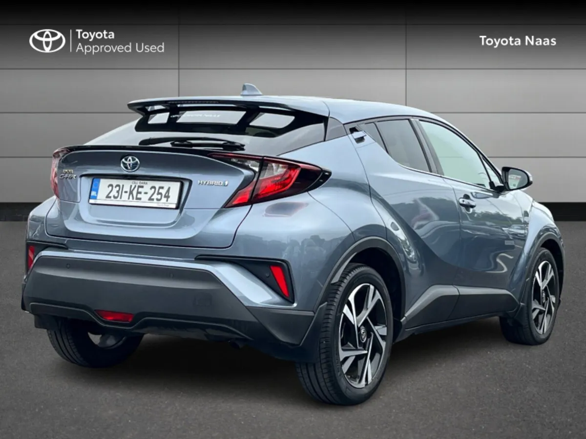 Toyota C-HR 1.8 - Image 2