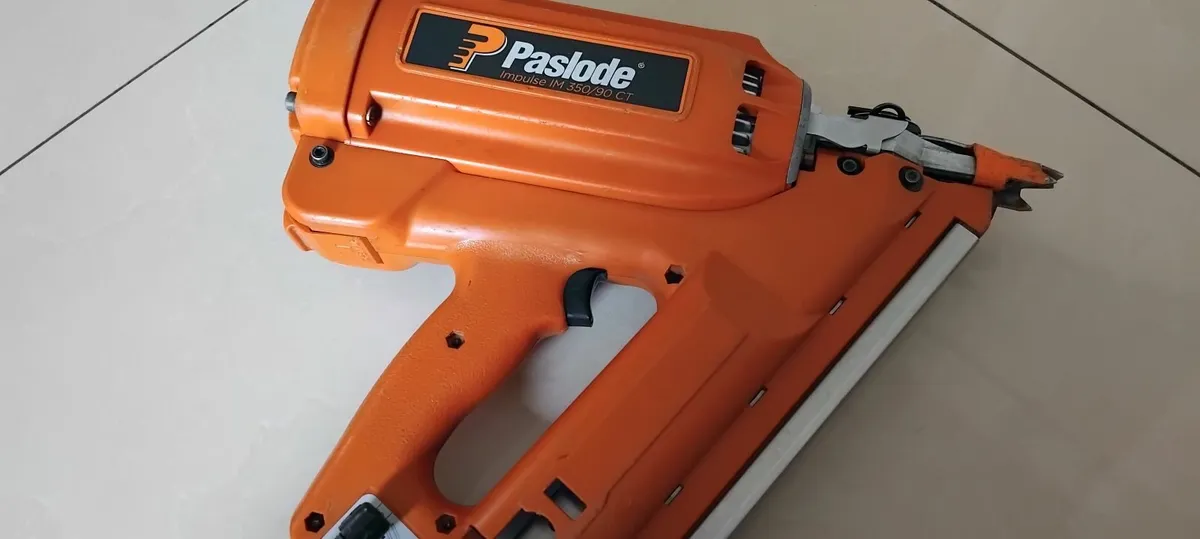 Paslode im350 1st Fix Nail Gun"Fully Serviced" - Image 4