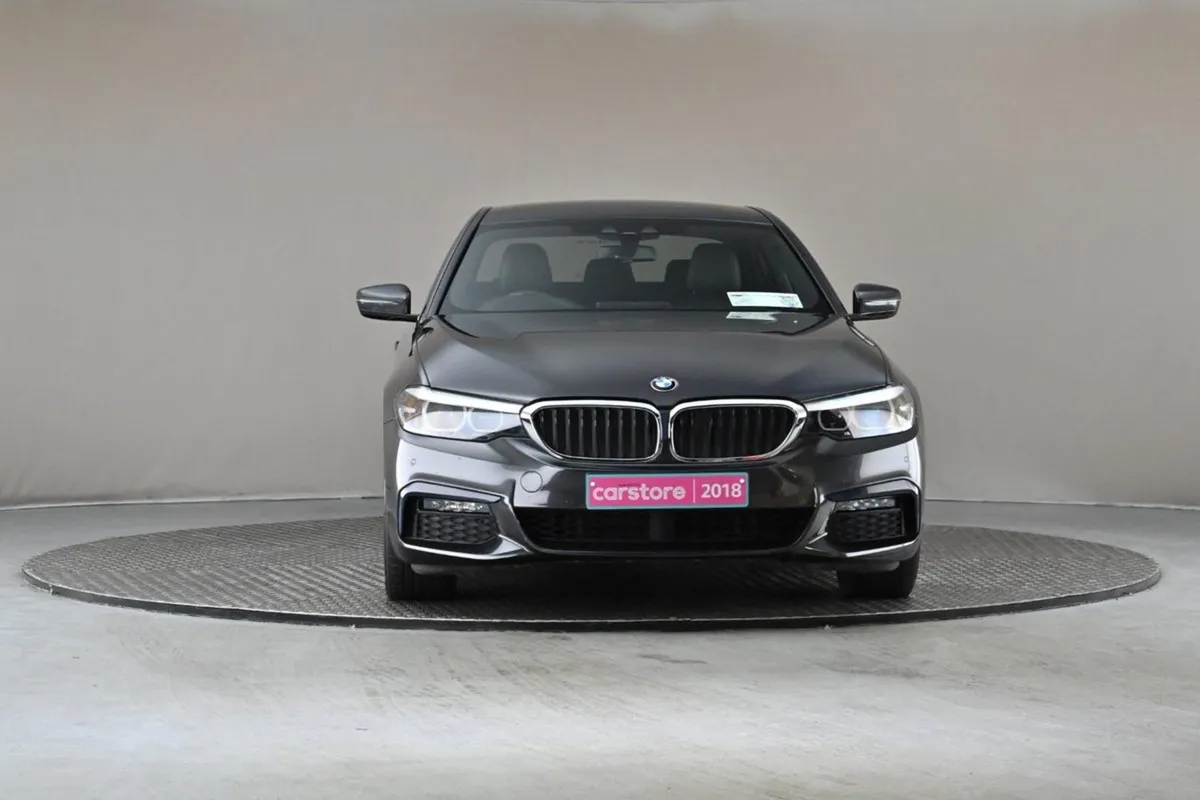 BMW 5 Series 530e M Sport Plug IN Hybrid  low Mil - Image 2