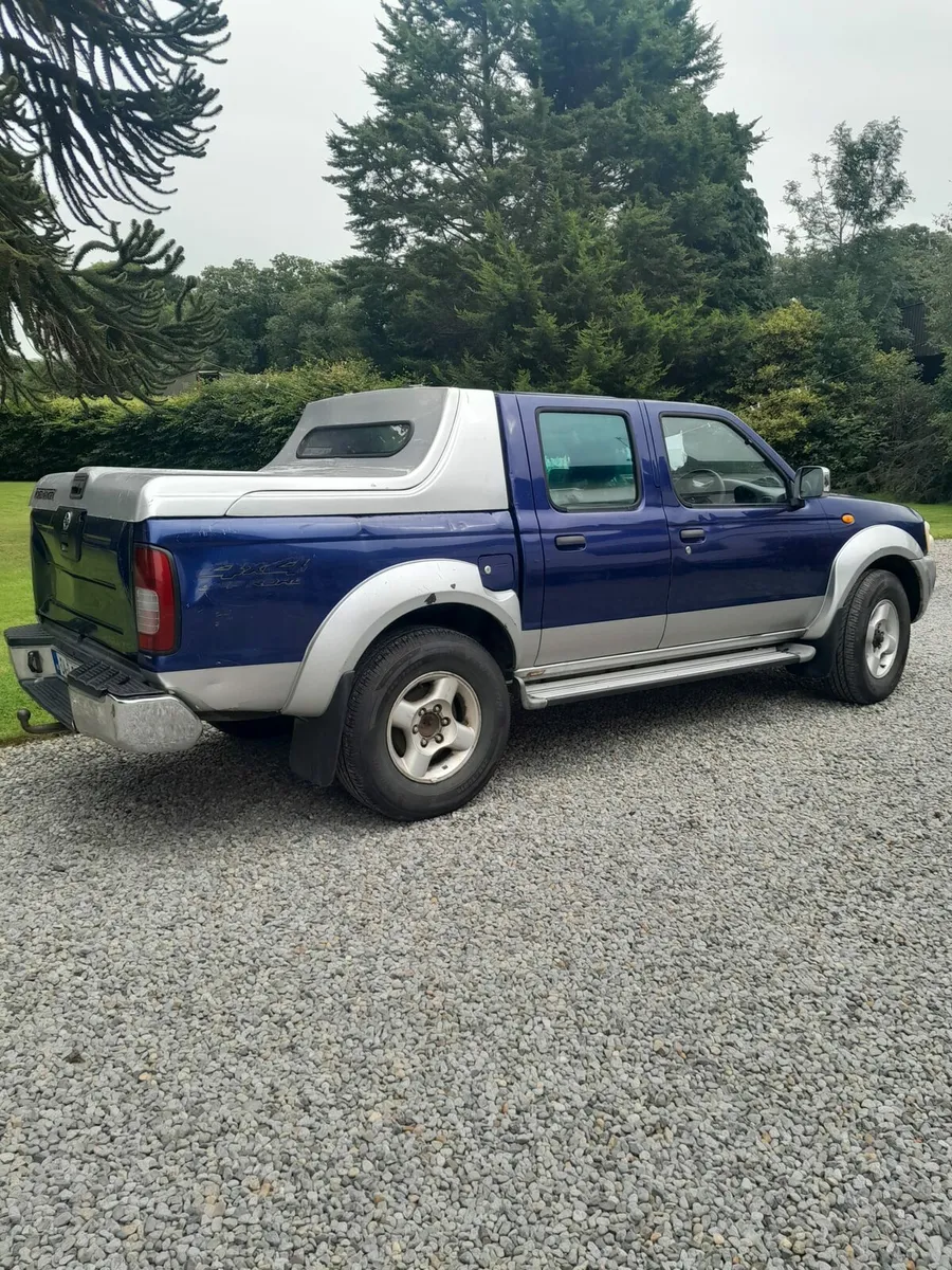 Nissan Navara - Image 2