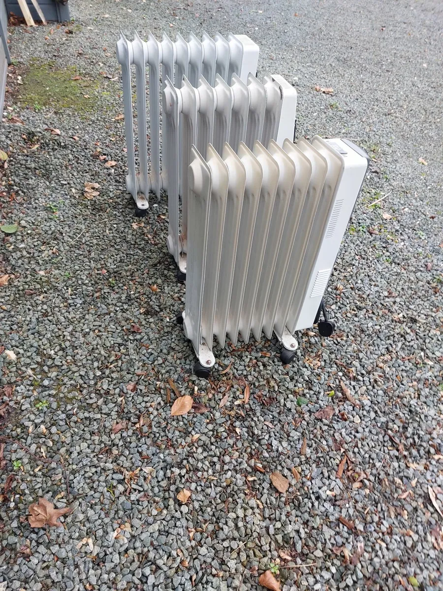 Bedroom or office oil filled radiators - Image 2