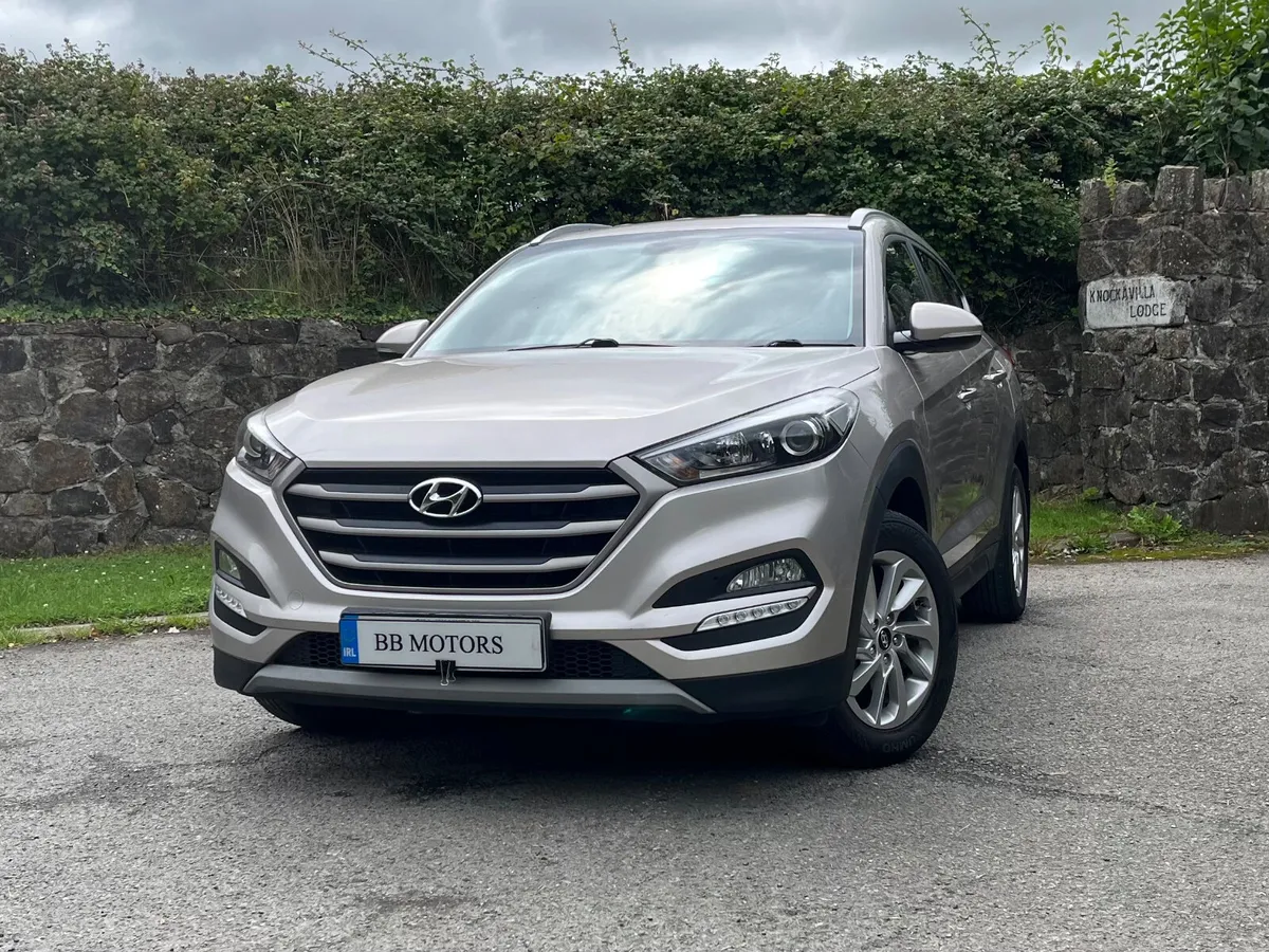 Hyundai Tucson 1.7 D Comfort Plus - Image 4