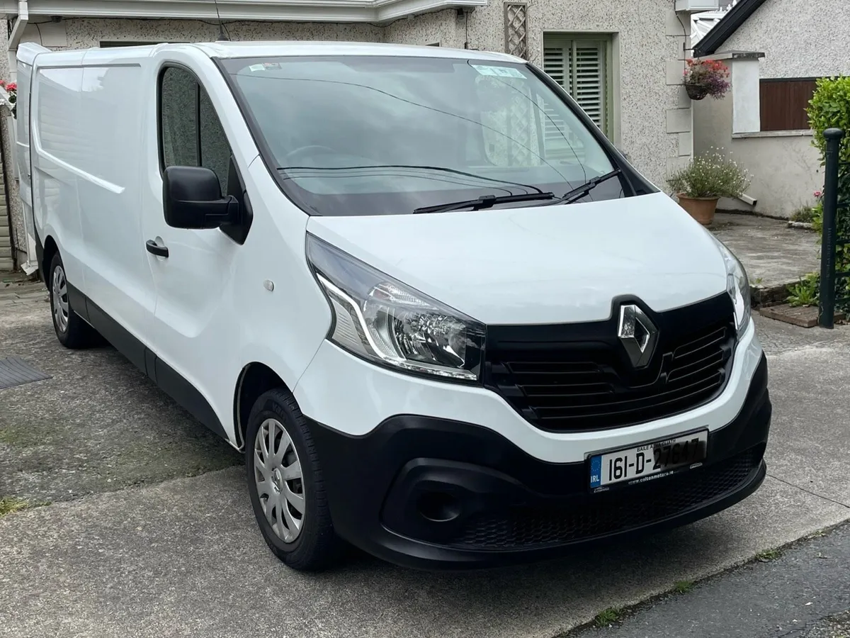 Renault Traffic - Image 1