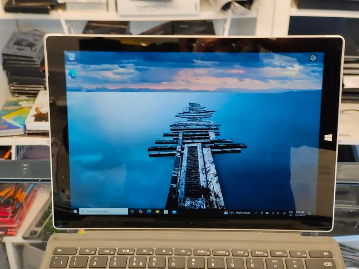 Microsoft Surface Pro 3 12inch i5-4300U 8GB RAM 256GB SSD Windows 10 Pro Touch - Image 4