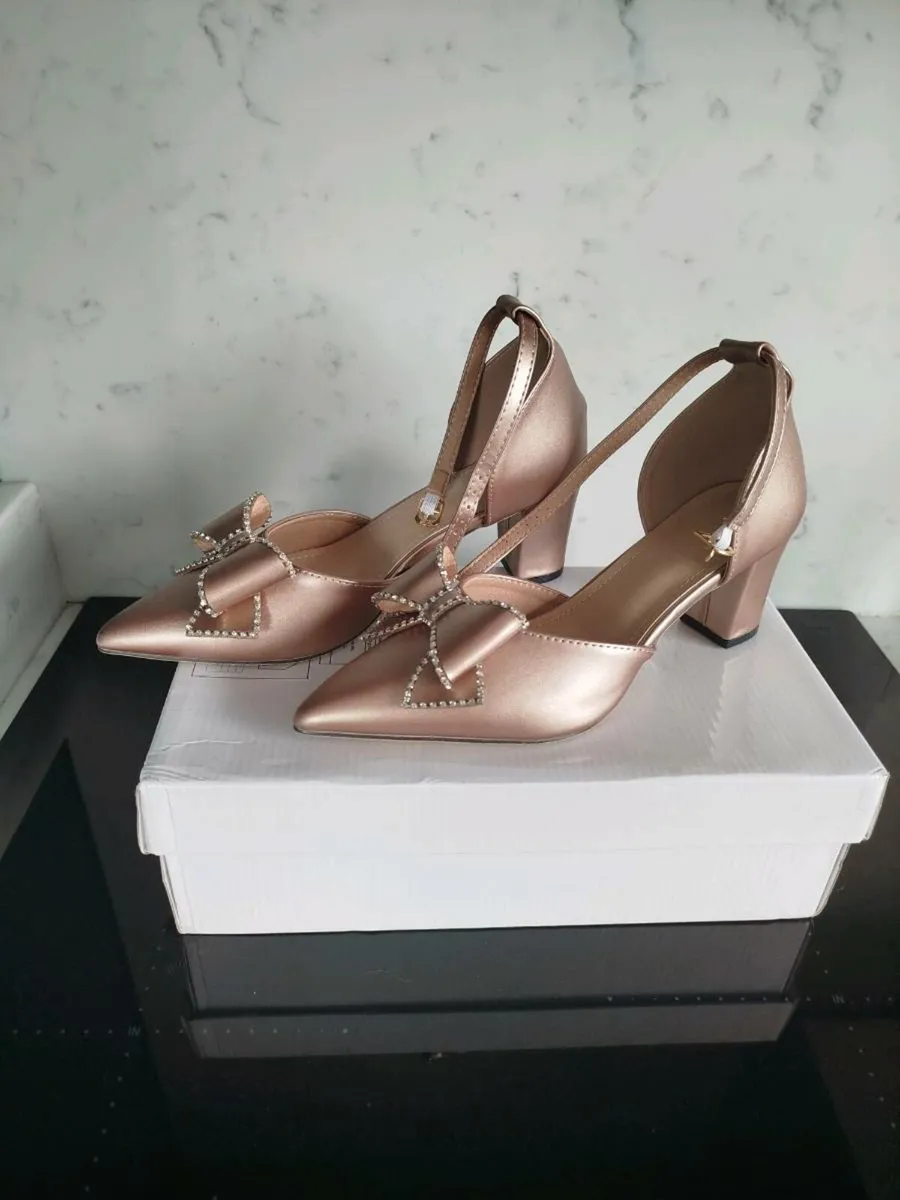 New shoes - Image 1