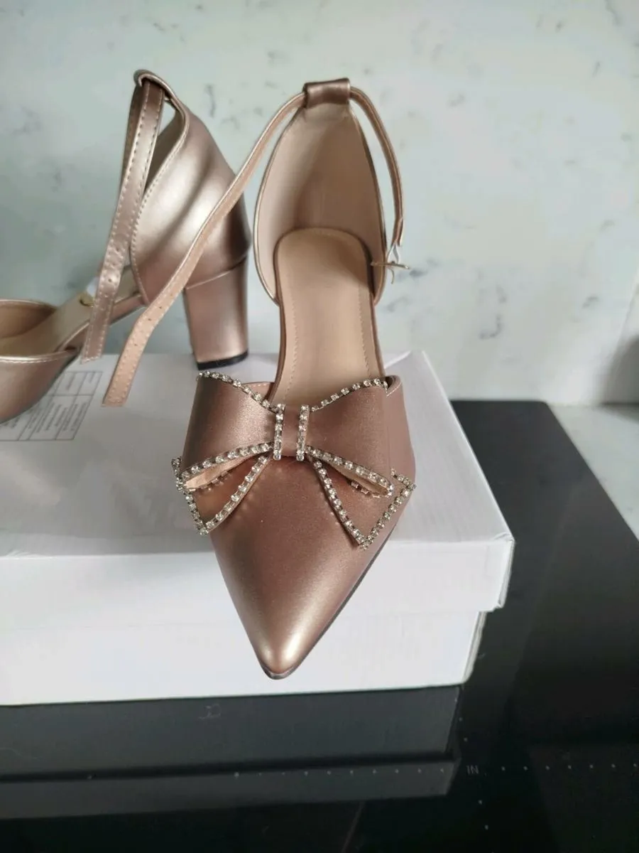 New shoes - Image 2