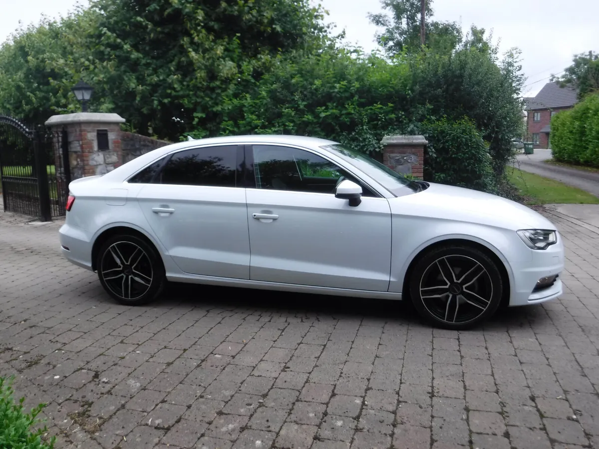 AUDI A3 1.4 TFSI AUTO SALOON FULL LEATHER - Image 2