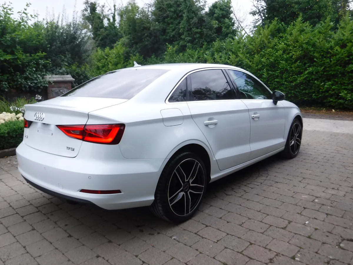 AUDI A3 1.4 TFSI AUTO SALOON FULL LEATHER - Image 3
