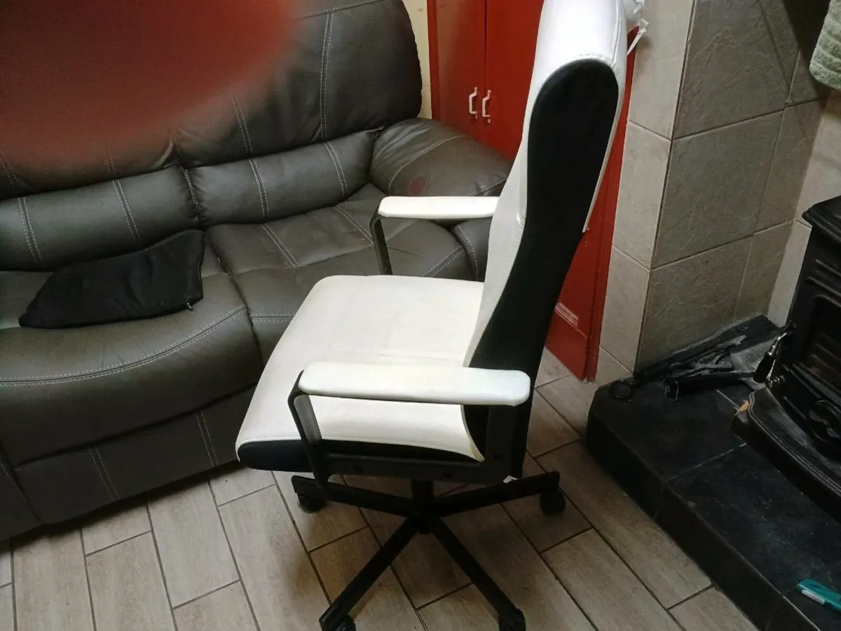IKEA office chair - Image 4