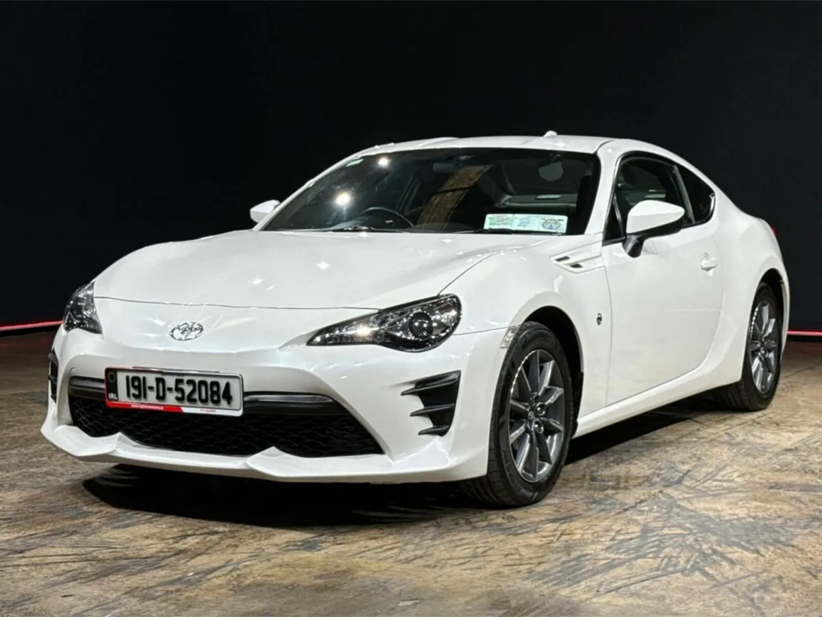 Toyota GT86 2.0 AUTOMATIC - CRUISE CONTROL - TRACK - Image 2