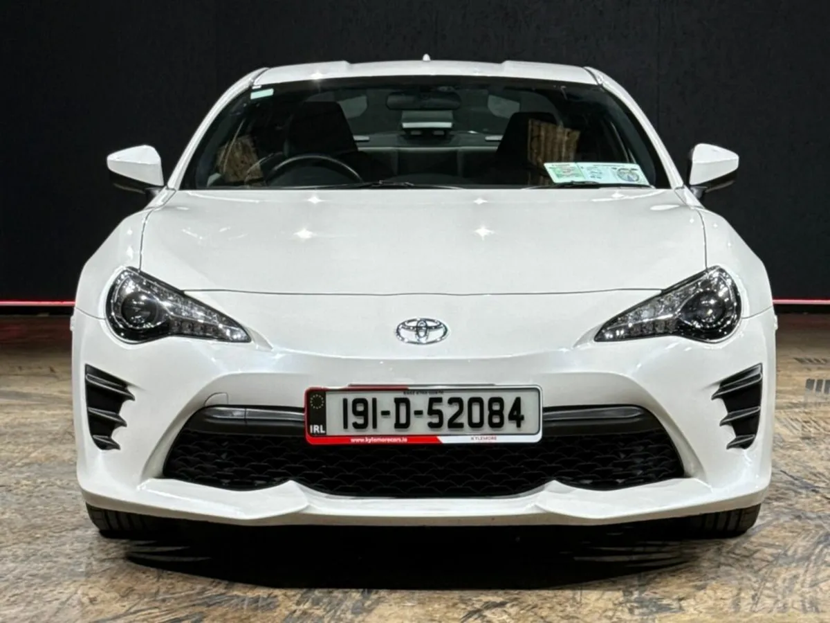 Toyota GT86 2.0 AUTOMATIC - CRUISE CONTROL - TRACK - Image 3