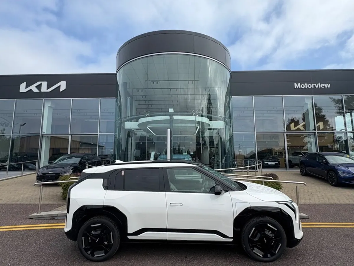 Kia EV3 Earth Range**Finance From 0%*New rear sign - Image 1