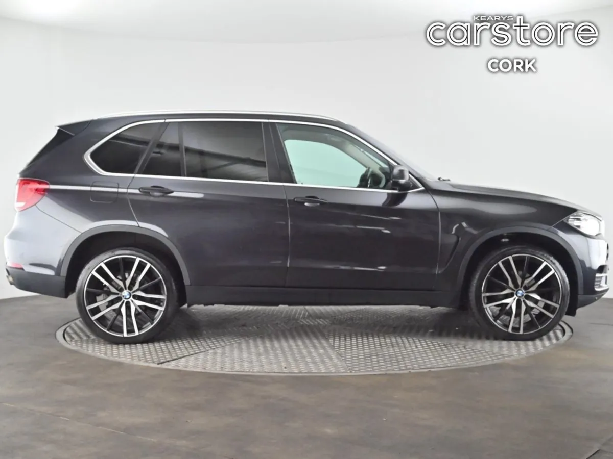BMW X5 7 Seats Upgraded Alloys - Image 3