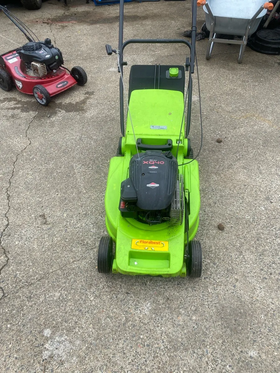 Garden equipment - Image 2