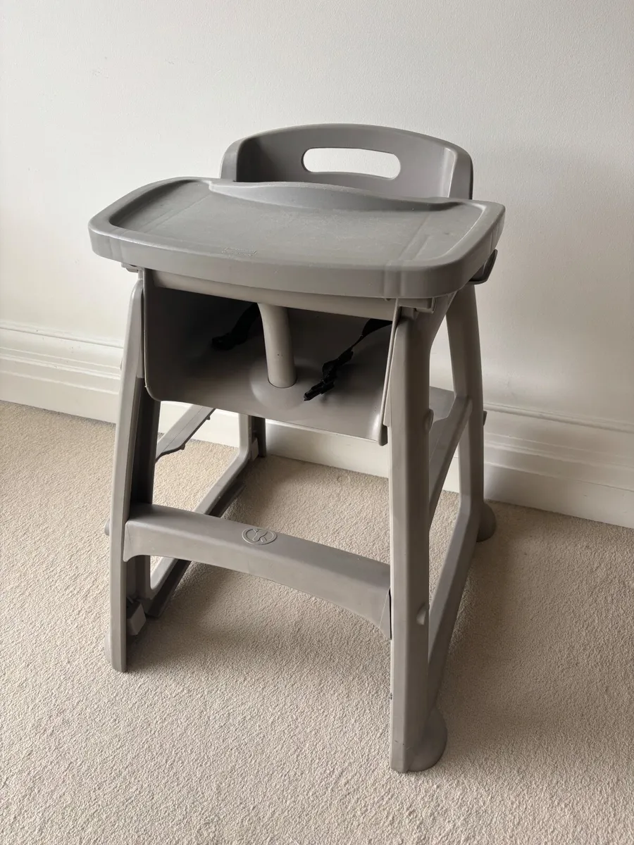 Baby High chair - Image 1