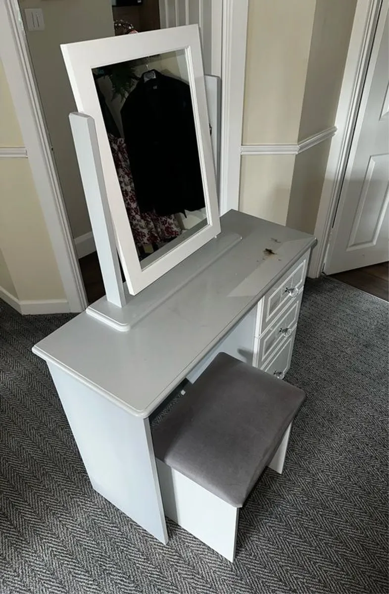 Vanity or Makeup Desk with Mirror and Stool for 60 EUR (Original Price 245 EUR) - Image 1
