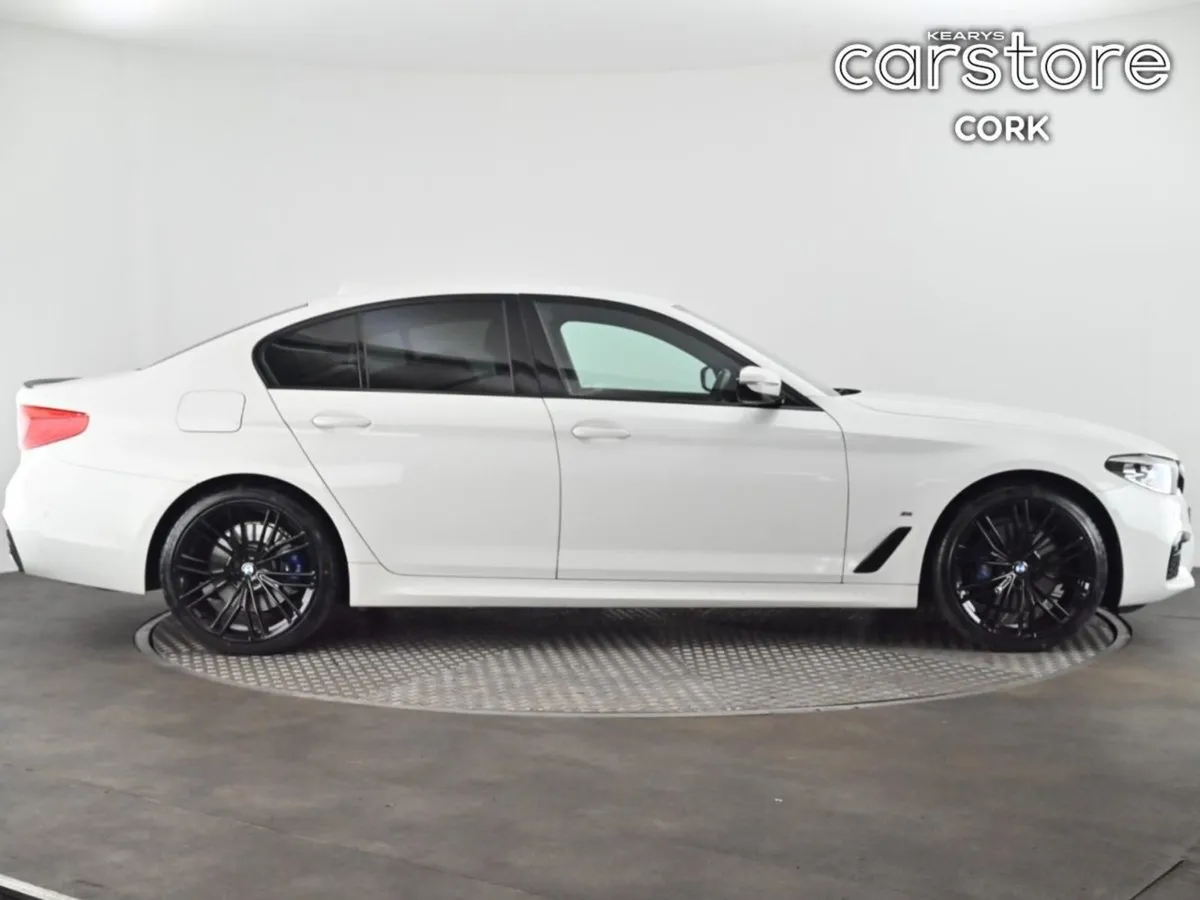 BMW 5 Series 530e M Sport Auto - Image 3