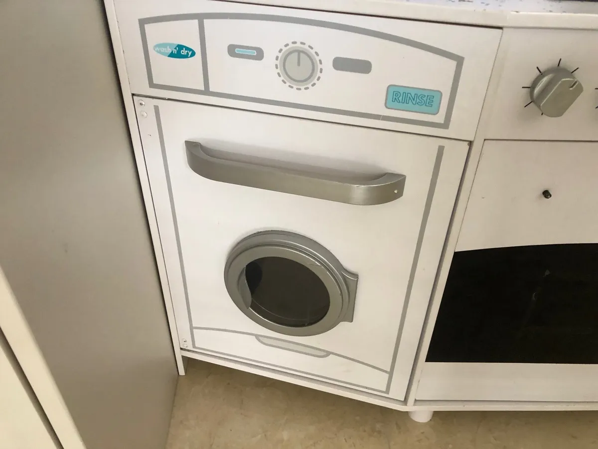 Play kitchen - Image 3