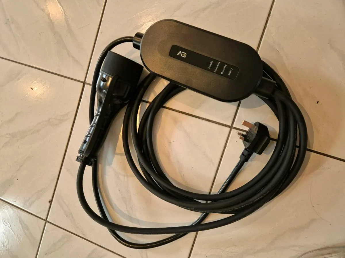 Type 2 EV Charging Cable 3 Pin - Image 1