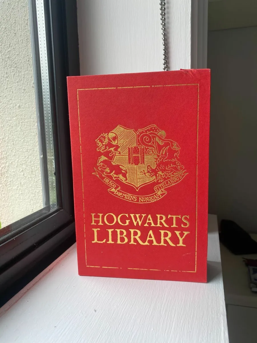 Harry Potter Hogwarts Library Book Set - Image 1