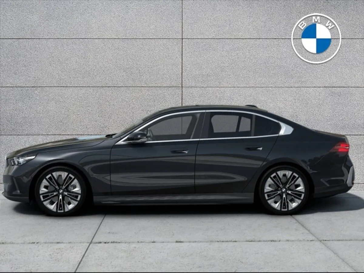 BMW i5 Edrive40 M Sport Edition - Image 2