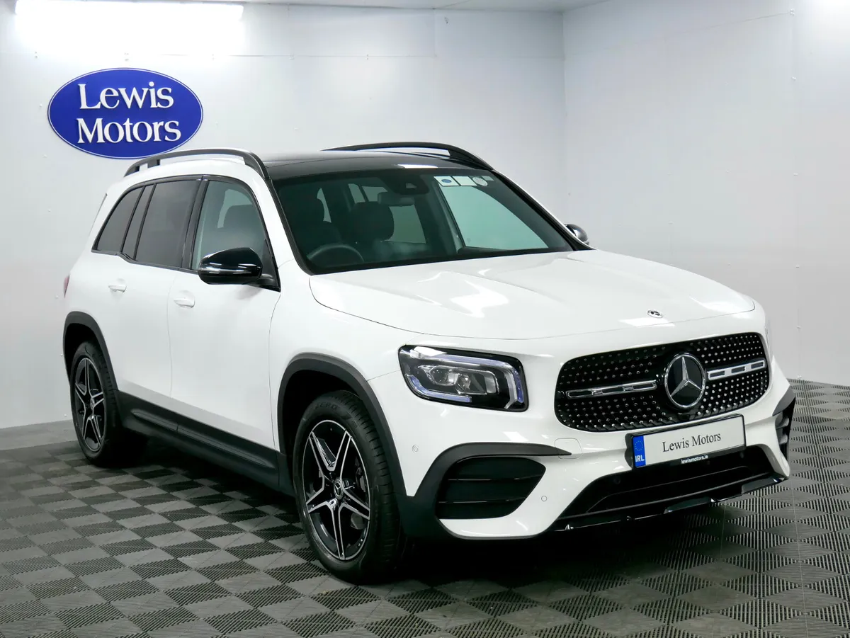 2024 Mercedes-Benz GLB 200 AMG - Image 2