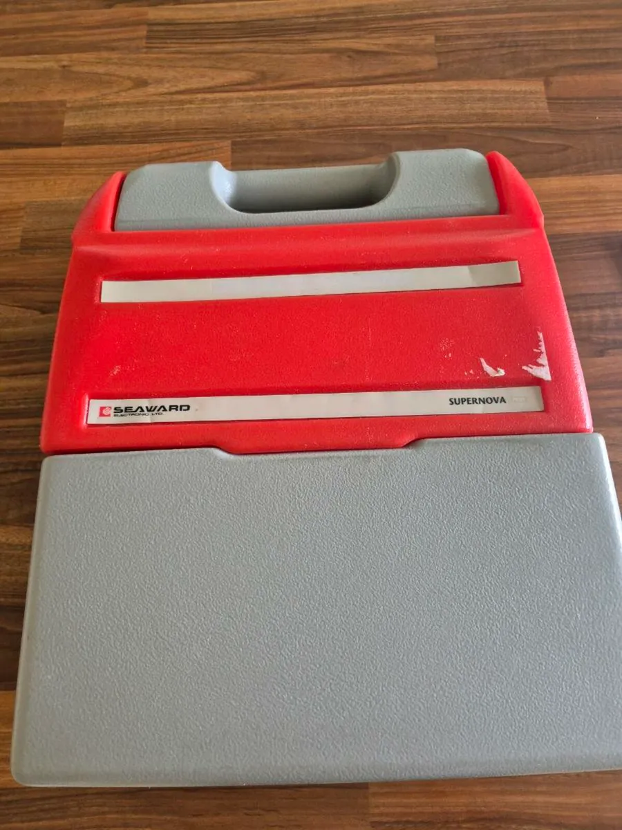 Seaward PAT Tester - Image 4